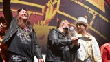 Traktor exceloval v Praze aneb velkolepý koncert k dvaceti letům zažil křest i předání zlaté desky! Hostem večera bylo Panoptiko (18 / 59)