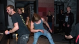 Očekávaný punk-rockový večer v Lampě měl po boku českých kapel zahraniční účast (43 / 76)