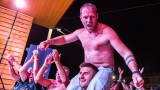 Letní sezóna Na Čihuli zahájená, úvodní koncert patřil plzeňskému Extra Band revivalu (36 / 38)