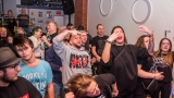 Přehlídka tvrdé muziky ve Stochově měla název Hardcore X – MASS vol. 5 (64 / 71)