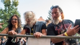Ostrý metal, stovky fans a kvalitní zvuk – takový byl mezinárodně obsazený Armageddon Of Decibels vol. 7 (215 / 321)
