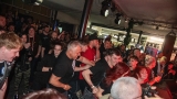 Z koncertu kapely Totální nasazení (35 / 116)