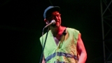 pořadatelé zametají konec festivalu (198 / 200)