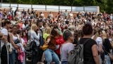 fans (20 / 52)