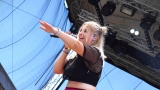 Sobota na festivalu Footfest ve znamění tvrdých kytarových riffů. Zazněly Letokruhy, Svoboda 89 nebo Netáhlo. (57 / 144)