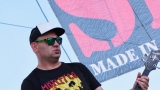 Sobota na festivalu Footfest ve znamění tvrdých kytarových riffů. Zazněly Letokruhy, Svoboda 89 nebo Netáhlo. (73 / 144)