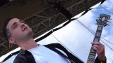 Sobota na festivalu Footfest ve znamění tvrdých kytarových riffů. Zazněly Letokruhy, Svoboda 89 nebo Netáhlo. (101 / 144)