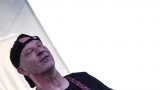 Sobota na festivalu Footfest ve znamění tvrdých kytarových riffů. Zazněly Letokruhy, Svoboda 89 nebo Netáhlo. (107 / 144)