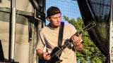 Sobota na festivalu Footfest ve znamění tvrdých kytarových riffů. Zazněly Letokruhy, Svoboda 89 nebo Netáhlo. (37 / 68)