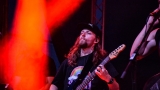 Sobota na festivalu Footfest ve znamění tvrdých kytarových riffů. Zazněly Letokruhy, Svoboda 89 nebo Netáhlo. (50 / 68)