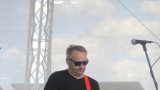 Sobota na festivalu Footfest ve znamění tvrdých kytarových riffů. Zazněly Letokruhy, Svoboda 89 nebo Netáhlo. (2 / 48)