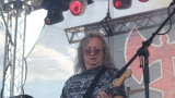 Sobota na festivalu Footfest ve znamění tvrdých kytarových riffů. Zazněly Letokruhy, Svoboda 89 nebo Netáhlo. (13 / 48)