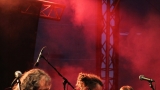 Sobota na festivalu Footfest ve znamění tvrdých kytarových riffů. Zazněly Letokruhy, Svoboda 89 nebo Netáhlo. (36 / 48)