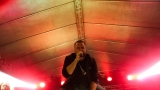 Sobota na festivalu Footfest ve znamění tvrdých kytarových riffů. Zazněly Letokruhy, Svoboda 89 nebo Netáhlo. (44 / 48)