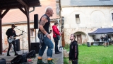 Z koncertu kapely !V.V.Ú. (14 / 31)
