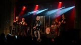 Švarní šohajové z Čechomoru rozezpívali Plzeň! Benefiční koncert pro Pomocné tlapky odměnila vyprodaná Měšťanská beseda (3 / 20)