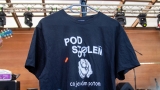 Z koncertu kapely Pod stolem (8 / 26)