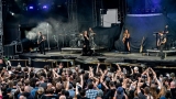 Fenomenální Sabaton znovu fascinoval Plzeň! Obří tank, výpravná scéna, hity i "Ještě jedno pivo" nadchli lochotínský Amfiteátr (69 / 191)