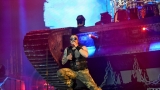 Fenomenální Sabaton znovu fascinoval Plzeň! Obří tank, výpravná scéna, hity i "Ještě jedno pivo" nadchli lochotínský Amfiteátr (110 / 191)