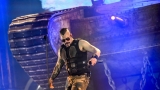 Fenomenální Sabaton znovu fascinoval Plzeň! Obří tank, výpravná scéna, hity i "Ještě jedno pivo" nadchli lochotínský Amfiteátr (142 / 191)