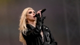 Hvězdná jména světové i české hudební scény, střídavé počasí, komfort  a nekonečná párty! Vyprodaný Rock for People ustál nepřízeň počasí  a těšil se rekordní návštěvnosti (2 / 106)