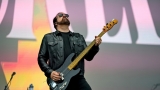 Hvězdná jména světové i české hudební scény, střídavé počasí, komfort  a nekonečná párty! Vyprodaný Rock for People ustál nepřízeň počasí  a těšil se rekordní návštěvnosti (9 / 106)