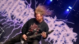 Hvězdná jména světové i české hudební scény, střídavé počasí, komfort  a nekonečná párty! Vyprodaný Rock for People ustál nepřízeň počasí  a těšil se rekordní návštěvnosti (54 / 94)
