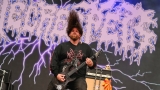 Hvězdná jména světové i české hudební scény, střídavé počasí, komfort  a nekonečná párty! Vyprodaný Rock for People ustál nepřízeň počasí  a těšil se rekordní návštěvnosti (61 / 94)