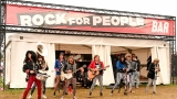 Hvězdná jména světové i české hudební scény, střídavé počasí, komfort  a nekonečná párty! Vyprodaný Rock for People ustál nepřízeň počasí  a těšil se rekordní návštěvnosti (78 / 106)