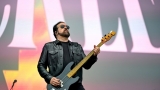 Hvězdná jména světové i české hudební scény, střídavé počasí, komfort  a nekonečná párty! Vyprodaný Rock for People ustál nepřízeň počasí  a těšil se rekordní návštěvnosti (89 / 106)
