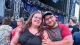 Vyprodaný Pekelný ostrov opět exceloval! Fanoušky přivítal zbrusu nový plážový areál, Royal Republic, špička české rockmetalové scény a úžasná atmosféra! (74 / 98)