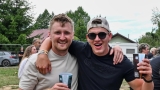 Vyprodaný Pekelný ostrov opět exceloval! Fanoušky přivítal zbrusu nový plážový areál, Royal Republic, špička české rockmetalové scény a úžasná atmosféra! (83 / 99)