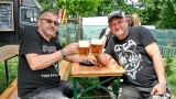 Vyprodaný Pekelný ostrov opět exceloval! Fanoušky přivítal zbrusu nový plážový areál, Royal Republic, špička české rockmetalové scény a úžasná atmosféra! (86 / 98)