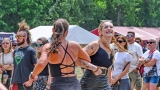 Vyprodaný Pekelný ostrov opět exceloval! Fanoušky přivítal zbrusu nový plážový areál, Royal Republic, špička české rockmetalové scény a úžasná atmosféra! (96 / 99)