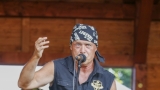 Den obce Ostravice roztančil publikum. Cross Orchestra, Legendy se vrací i Support Lesbiens se postarali o skvělou atmosféru (36 / 87)