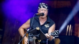 Den obce Ostravice roztančil publikum. Cross Orchestra, Legendy se vrací i Support Lesbiens se postarali o skvělou atmosféru (41 / 87)