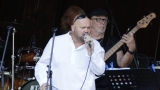 Den obce Ostravice roztančil publikum. Cross Orchestra, Legendy se vrací i Support Lesbiens se postarali o skvělou atmosféru (63 / 87)