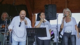 Den obce Ostravice roztančil publikum. Cross Orchestra, Legendy se vrací i Support Lesbiens se postarali o skvělou atmosféru (78 / 87)