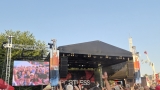 Gulášfest 2026 uzavřel festival ve velkém stylu. Poslední den patřil Poetice, Portless i rockovým legendám (51 / 79)