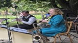 Swing Melody roztančili park za KD Radost. Havířov si užil letní swingovou pohodu (3 / 52)