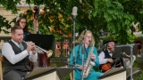 Swing Melody roztančili park za KD Radost. Havířov si užil letní swingovou pohodu (35 / 52)