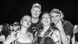 Dobře obsazený Farák Fest vol. 11 nabídl multižánrový obsah a kvalitní zázemí všem zúčastněným (8 / 36)