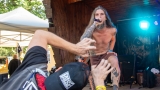 Z koncertu kapely PIKODEATH (CZ-Německo) (16 / 27)