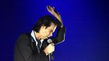Nick Cave and the Bad Seeds a jejich show v O2 aréně (17 / 24)