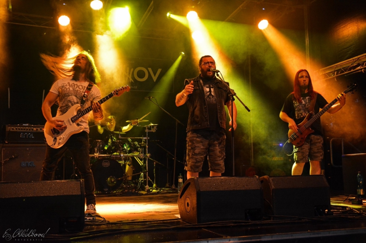 Piranha - Fishmetal


	
		
			Jsme taková …