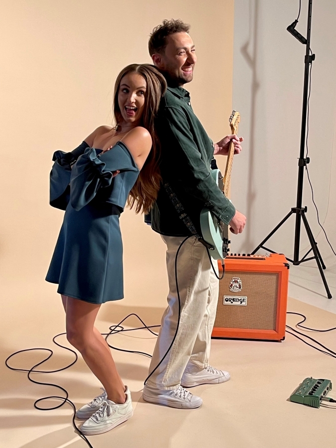 K písni vznikl hravý letní klip, který se …