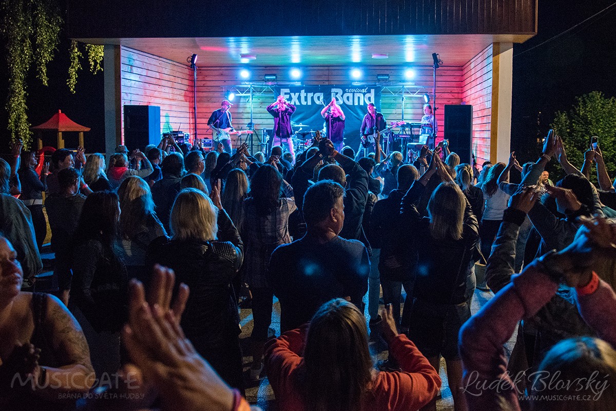Kapela Extra Band revival