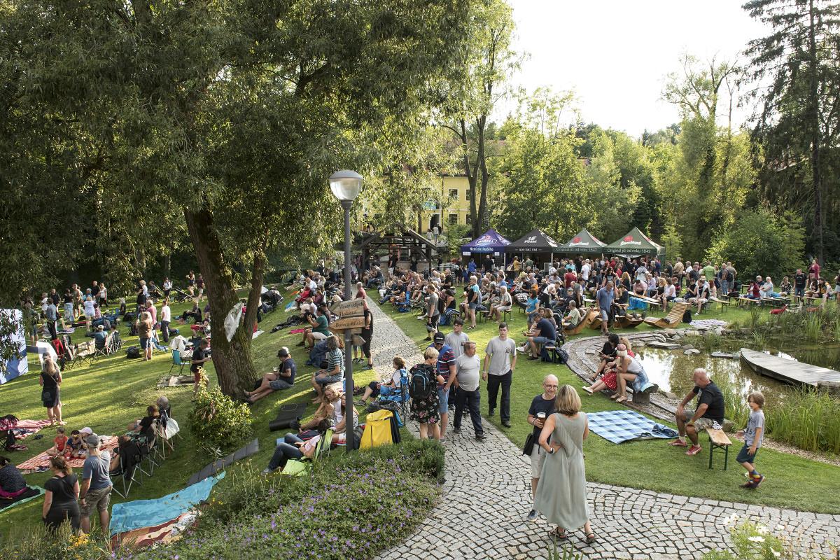 archív festivalu Krásný ztráty live 2022