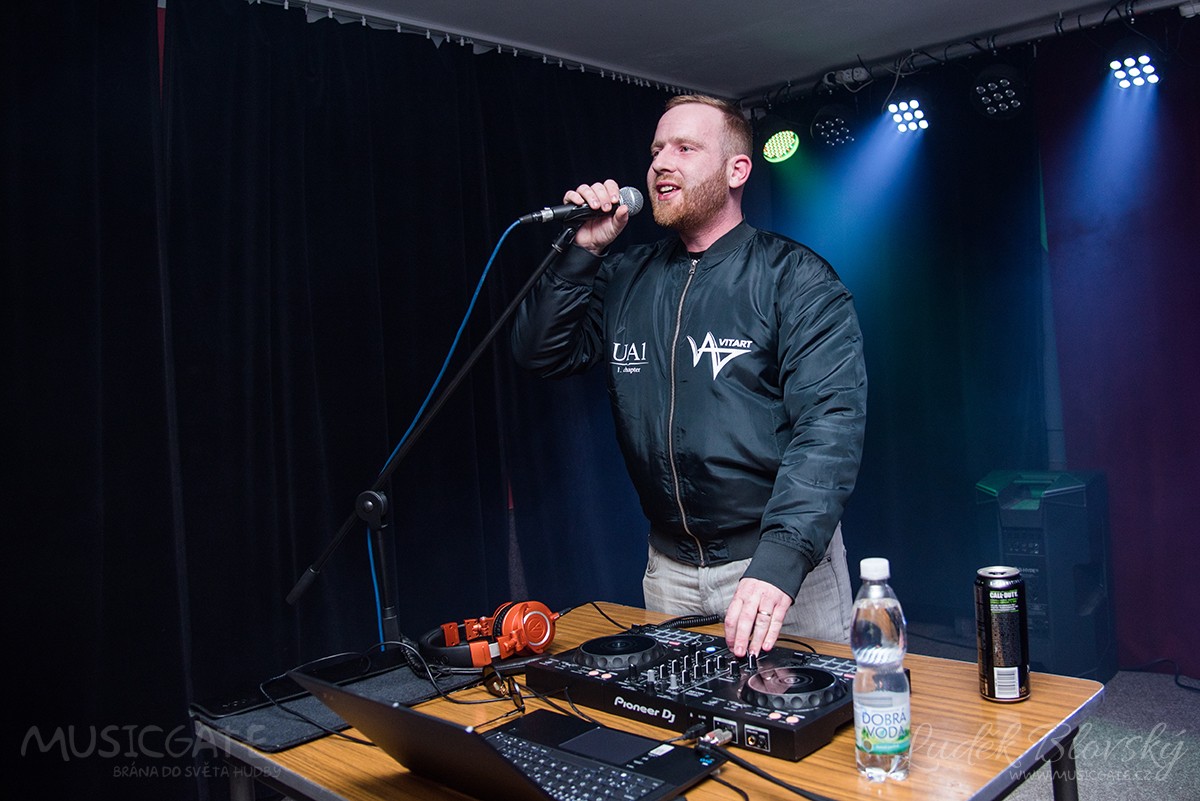 DJ Vitart