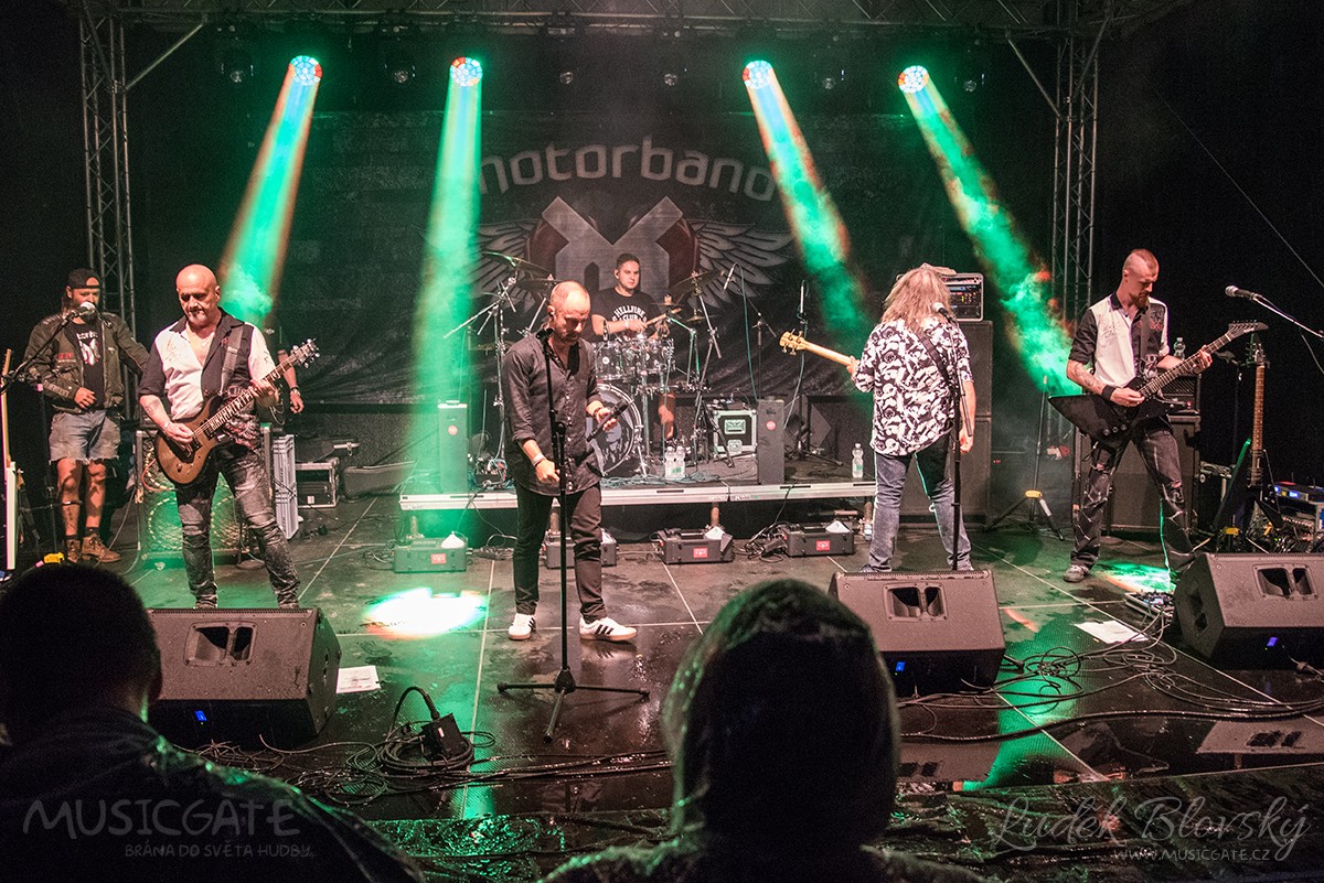Kapela Motorband